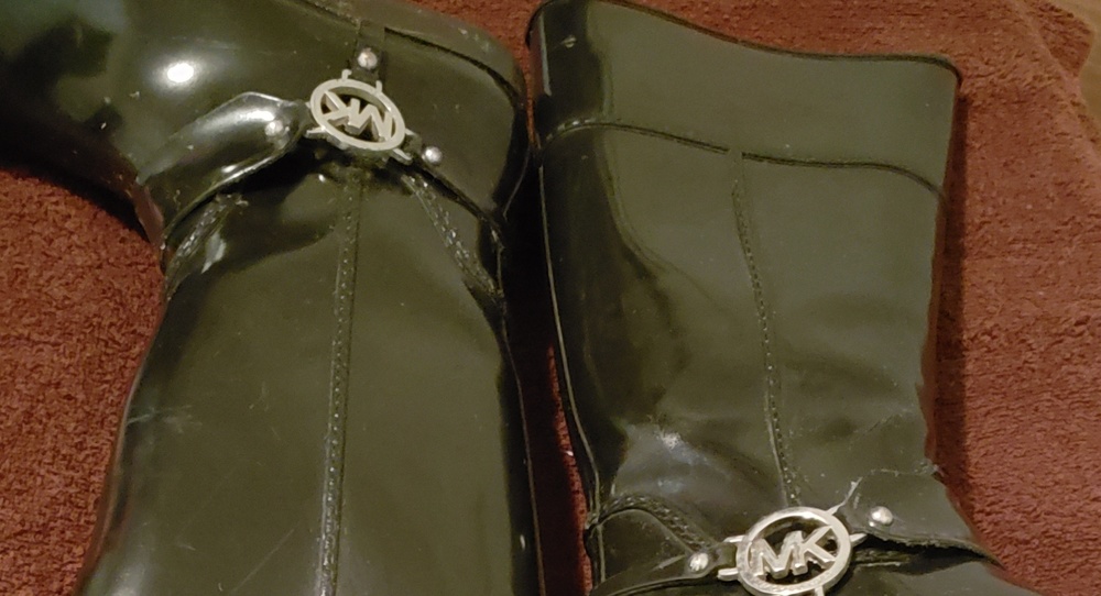 Rain boots - Picture 3 of 3